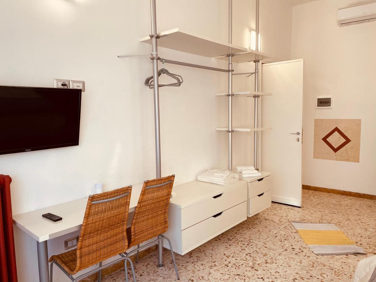 Il Giardino Di Iole Via Giovanni Amendola N36 Sassari Exterior foto