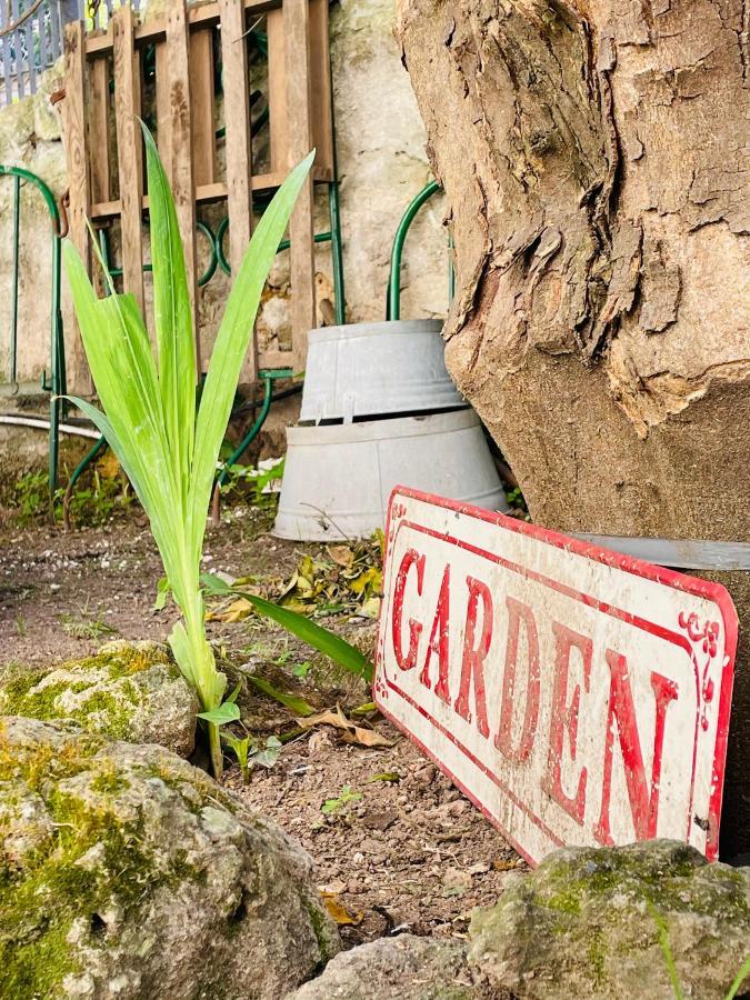Il Giardino Di Iole Via Giovanni Amendola N36 Sassari Exterior foto